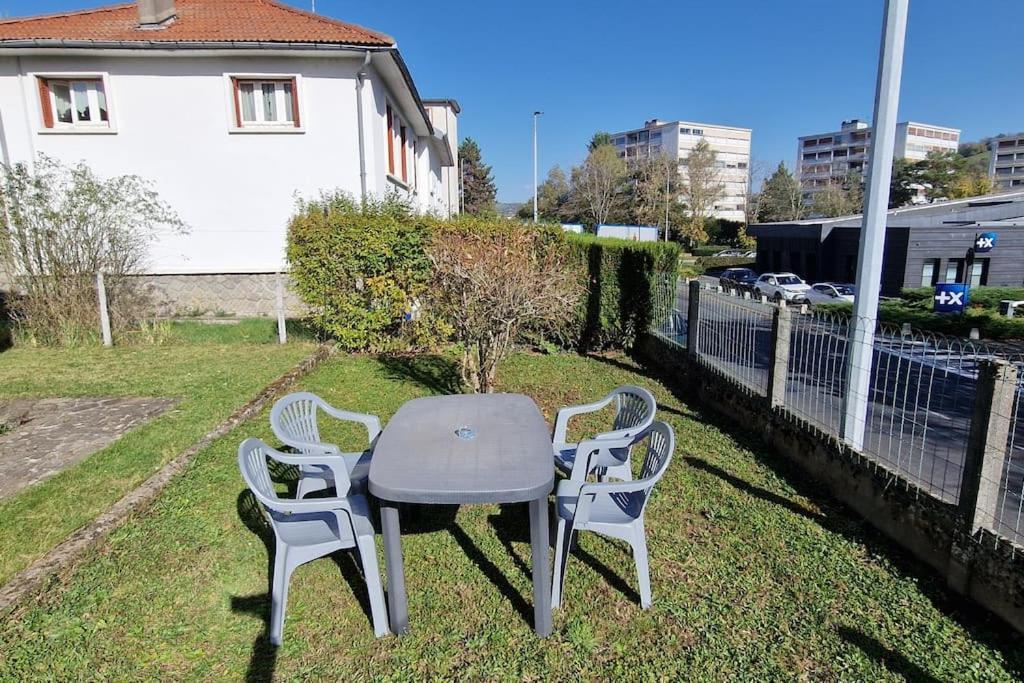Maison Aurillac - 2 Chambres - Parking Gratuit Εξωτερικό φωτογραφία