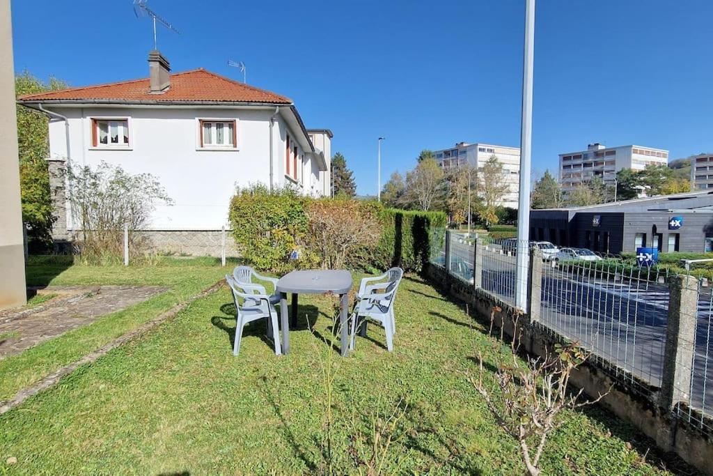 Maison Aurillac - 2 Chambres - Parking Gratuit Εξωτερικό φωτογραφία